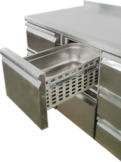 Холодильний стіл Polair TM3 GN-G (троє дверей)